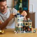 LEGO® Icons Shopping Street 11371