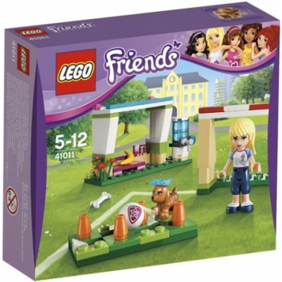 LEGO® Friends Stephanie's Soccer Practice 41011